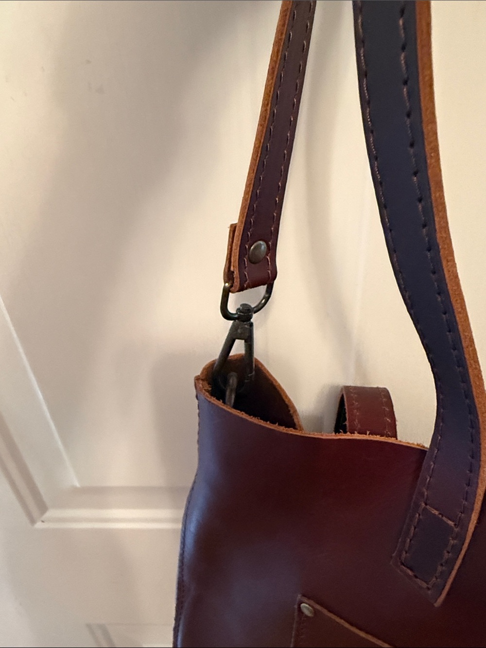Portland Leather Goods Tote Bag in Dark Brown crossbody or use shoulder straps - Picture 5 of 14